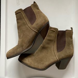 Green suede booties